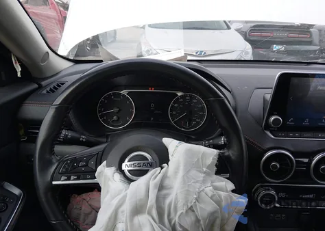 2021 Nissan Sentra Sr Xtronic Cvt z USA, uszkodzony, nr VIN 3N1AB8DV2MY287925